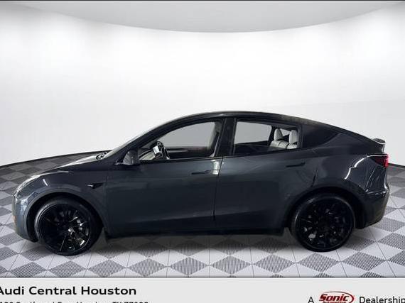 TESLA MODEL Y 2023 7SAYGDEE8PA154624 image